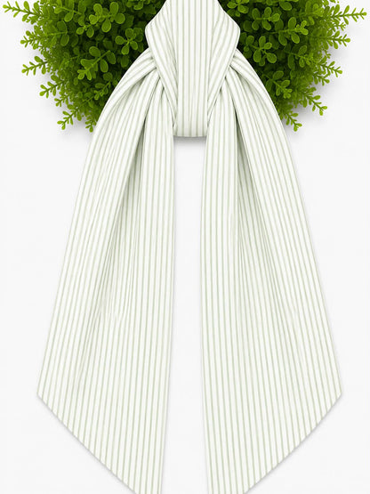 Classic Ticking Wreath Sash