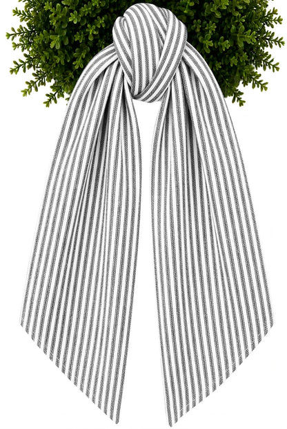 Classic Ticking Wreath Sash