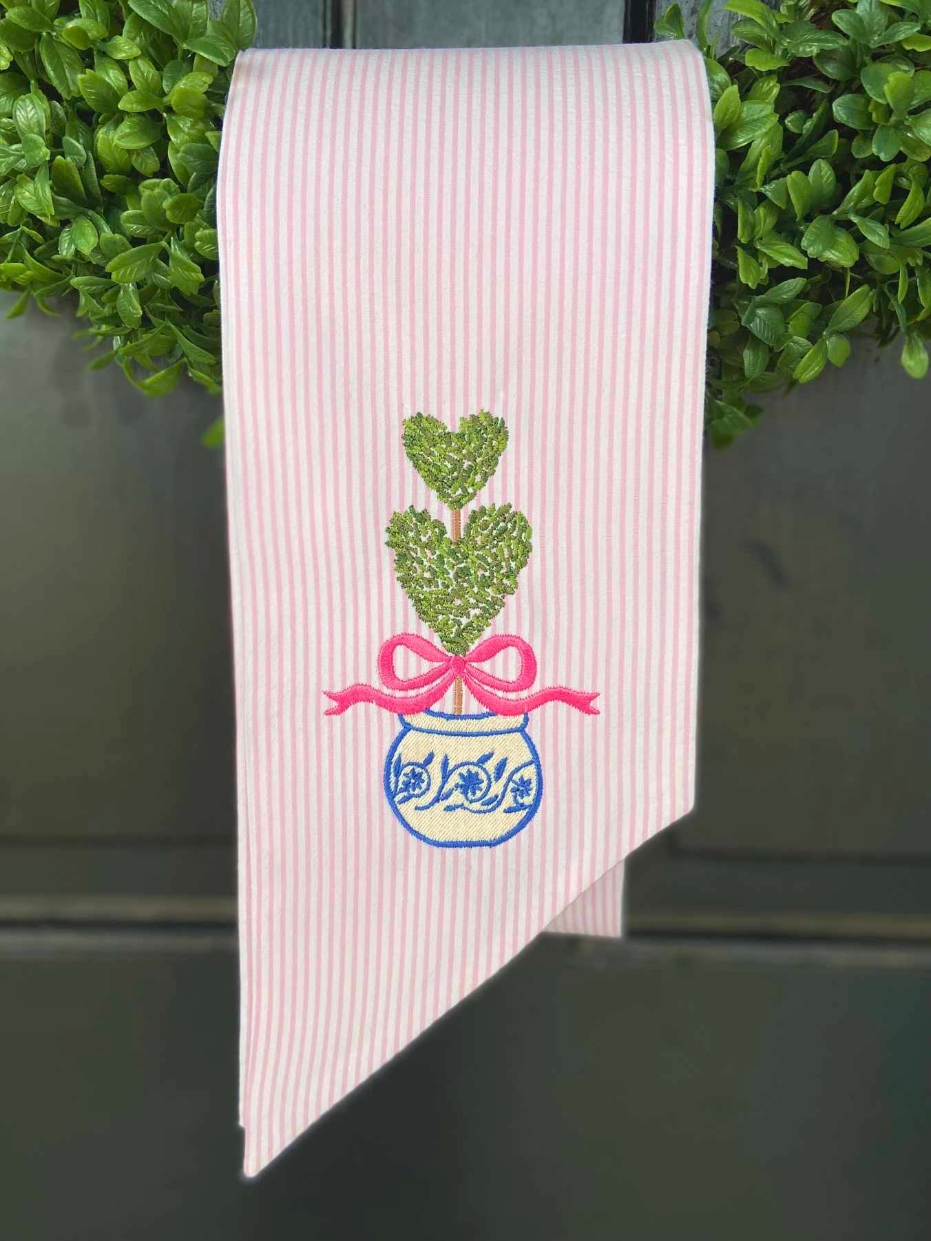 Wreath Sash - Seersucker